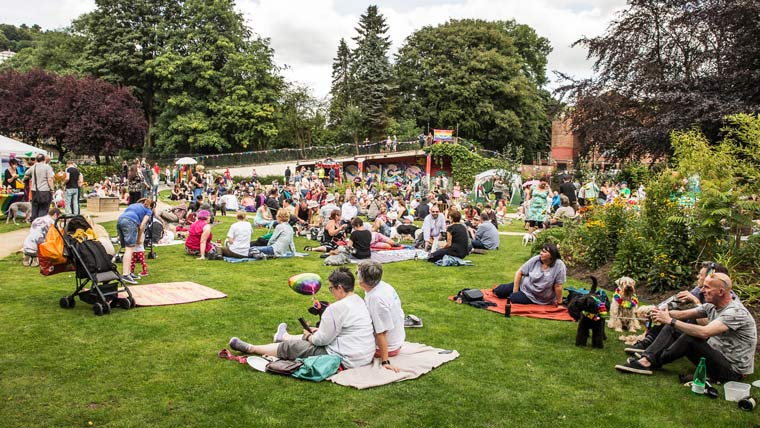 Happy Valley Pride (© Craig-Shaw Bluplanet Photography)