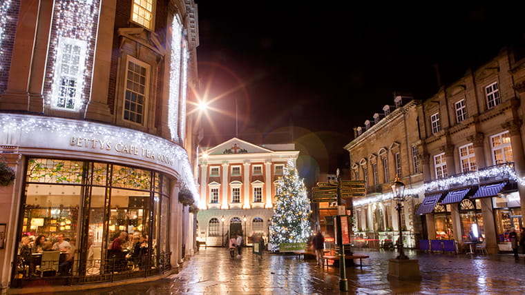 Christmas Shopping in York